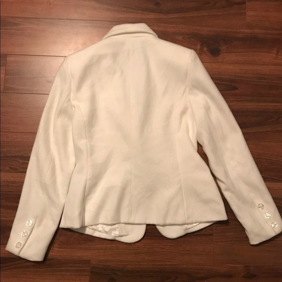 Zoe D Cream Blazer New With Tags Size 4 - Picture 2 of 3